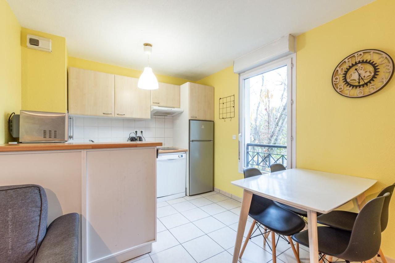 Mona, F2 Pour 4 Pers. - Fairytale Factory Apartment Bussy-Saint-Georges Exterior photo